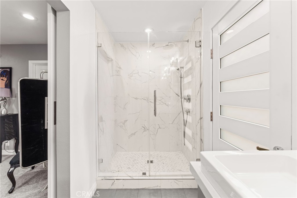 The Cascades - Residential