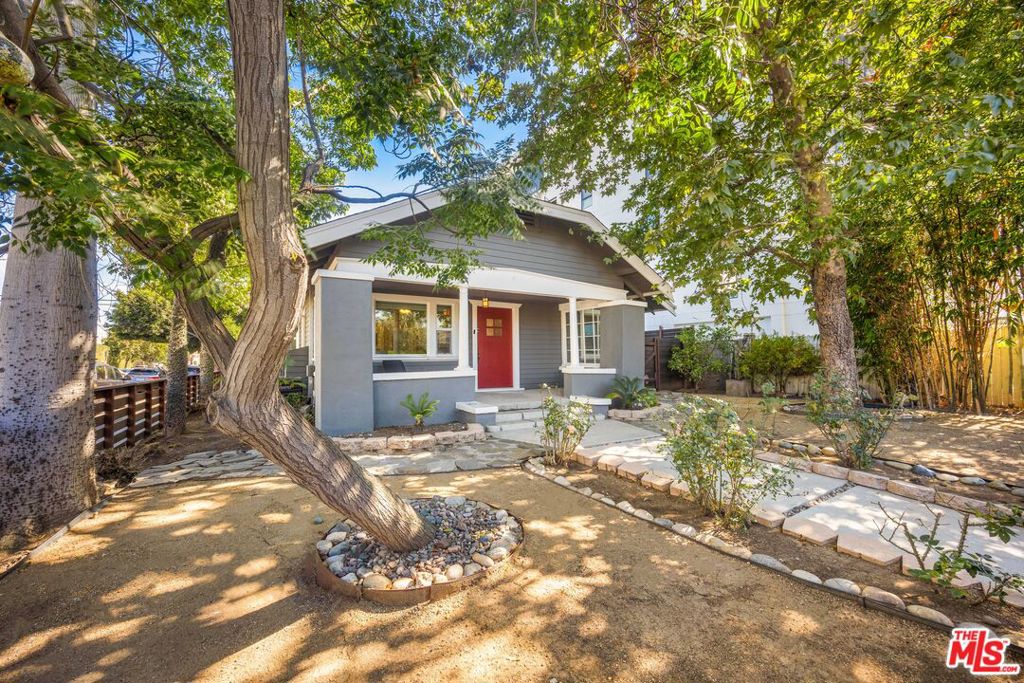 5802 Lexington Avenue, Los Angeles CA 90038