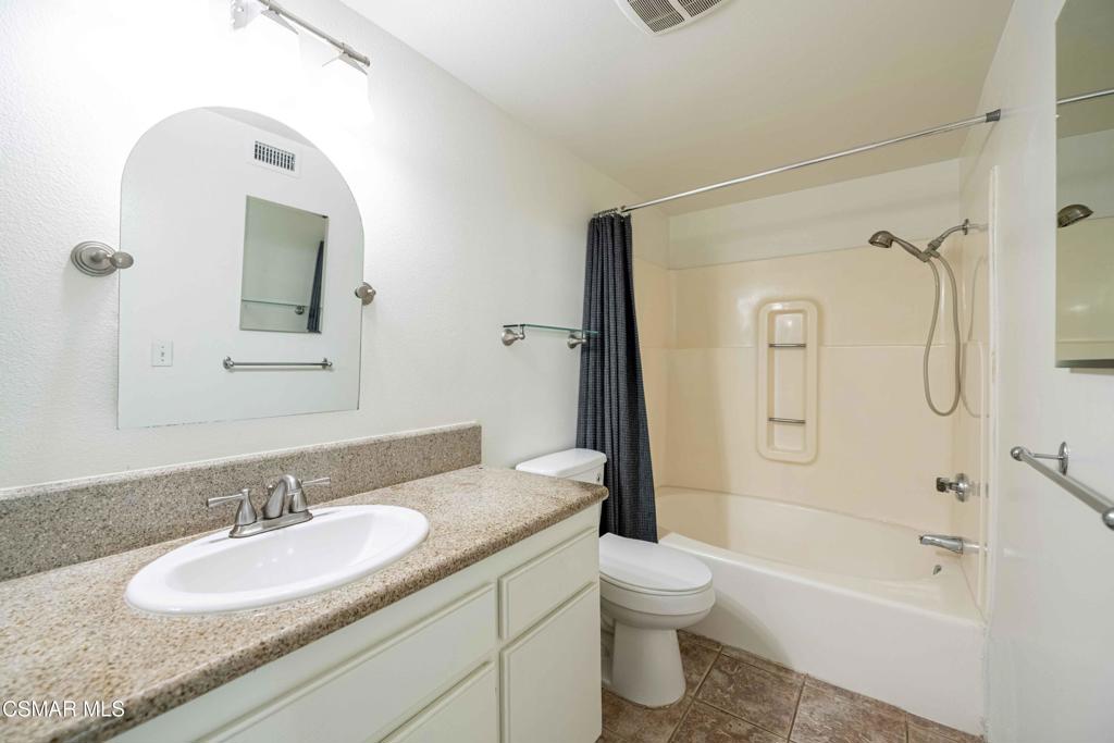 Oaknoll Villas-314 - 1002792 - Residential