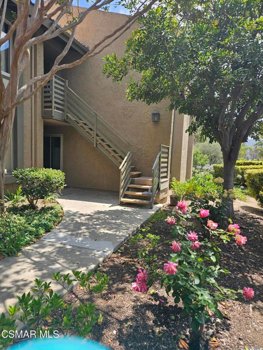 More Great News!  PRICE IMPROVEMENT AND OWNER WILL CARRY YOUR LOAN!  Located in the beautiful Oaknoll Villas neighborhood in the heart of Thousand Oaks, This penthouse end unit location has dramatic high ceilings with no one above you! Lovely wood floors in most rooms.   Light and airy with neutral tones and welcoming fireplace. All new windows with sliding glass door leading to your private balcony.   Excellent one story  floor plan has open kitchen and living room. Private laundry in the unit is included.  Community facilities include pool and spa, club house with resort-like community room, plus banquet room with full kitchen, library/ reading room, shuffleboard, outdoor barbecue area, cable tv, internet and more. The Oaks Mall is nearby as well as excellent  Restaurants and Civic Arts Performing Arts Center for plays and concerts. All in one of the prettiest towns in California. Pleasant people, lovely weather and a well-designed planned community.  You need to see this one. Oaknoll Villas is a community for those over 55.  Lots of fun thiings to do here.  Come see it.