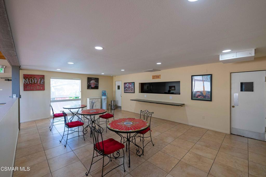 Oaknoll Villas-314 - 1002792 - Residential