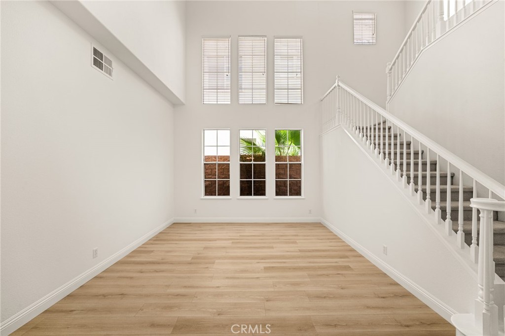3959 Grandview Drive