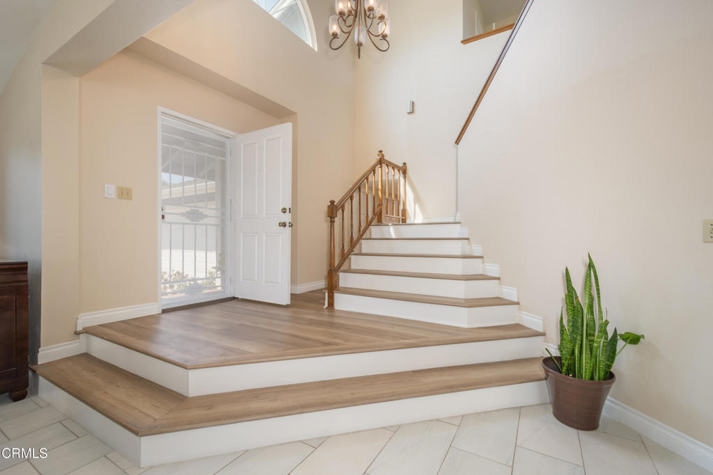 Lionsgate - 305101 - Residential