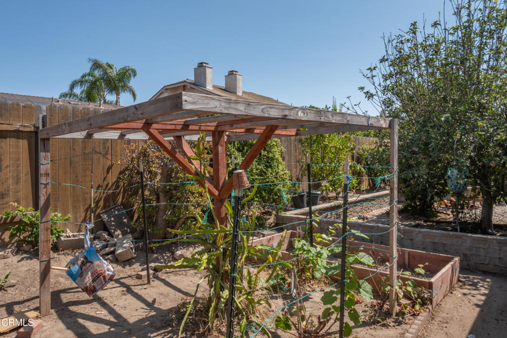 Lionsgate - 305101 - Residential
