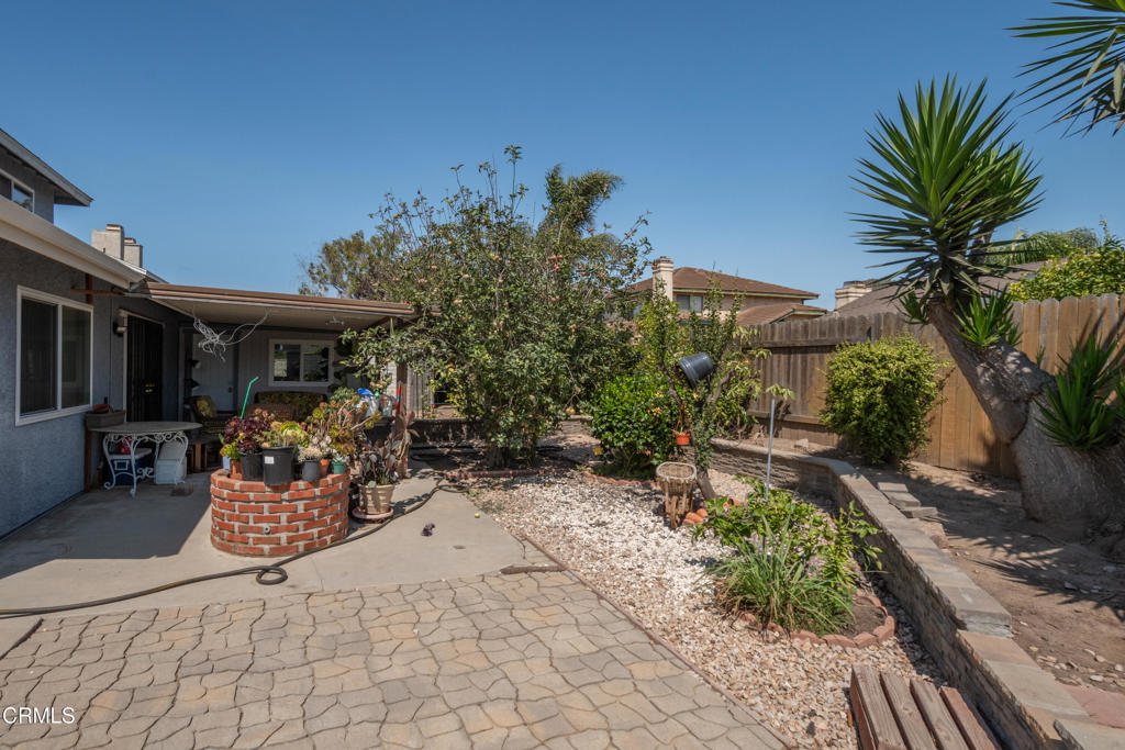 Lionsgate - 305101 - Residential