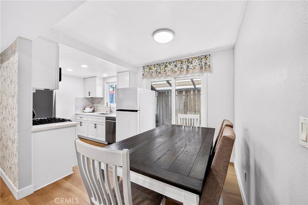 8451 Cedarview Court