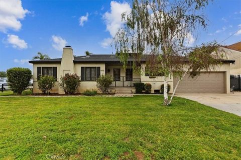 Photo of 4910 Brockton Avenue, Riverside, CA 92506 (MLS # IV25191741) Photo of 4910 Brockton Avenue, Riverside, CA 92506 (MLS # IV25191741)