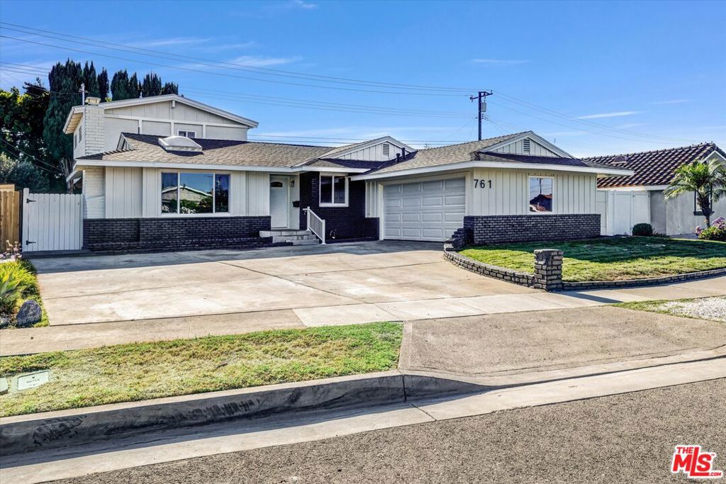761 Candlewood Drive