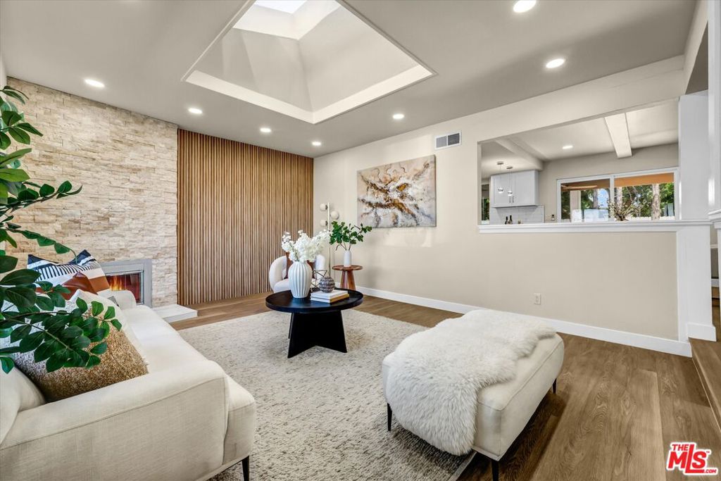 761 Candlewood Drive