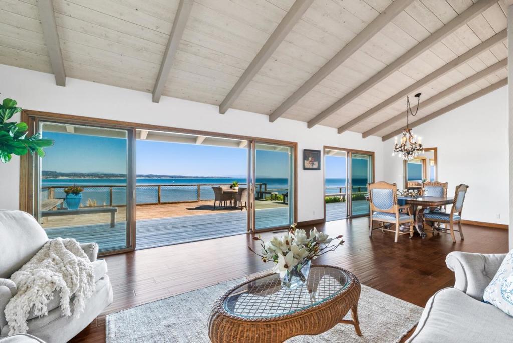 4250 Opal Cliff Drive