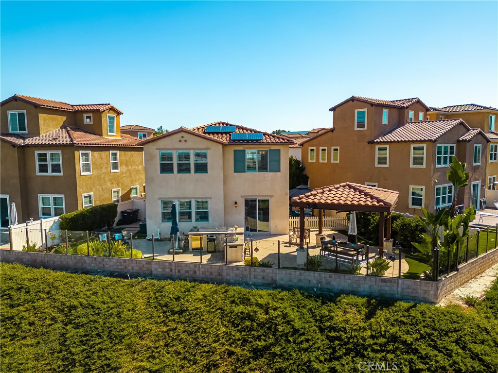 546 Escenico