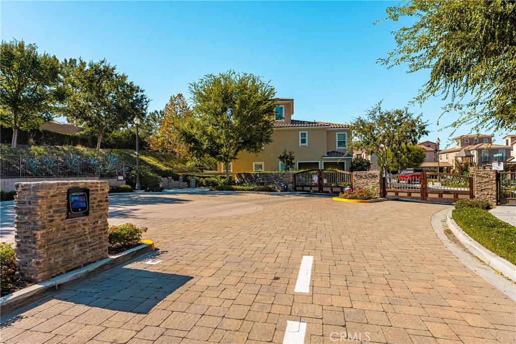 Encanto - Residential