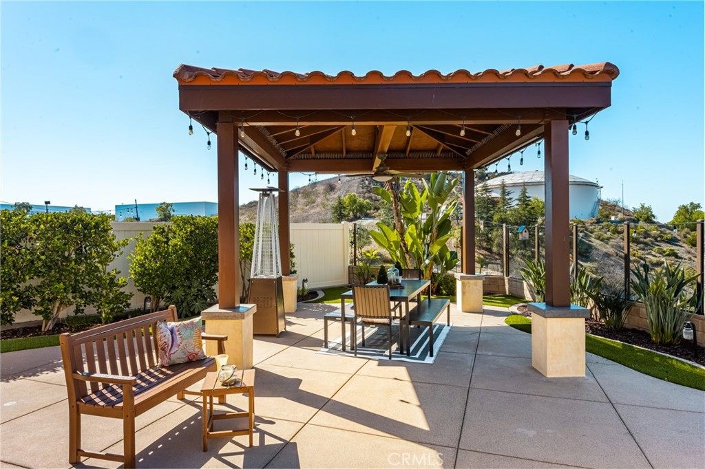 Encanto - Residential