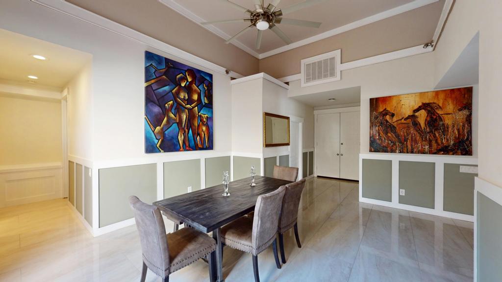30 Lake Shore Drive