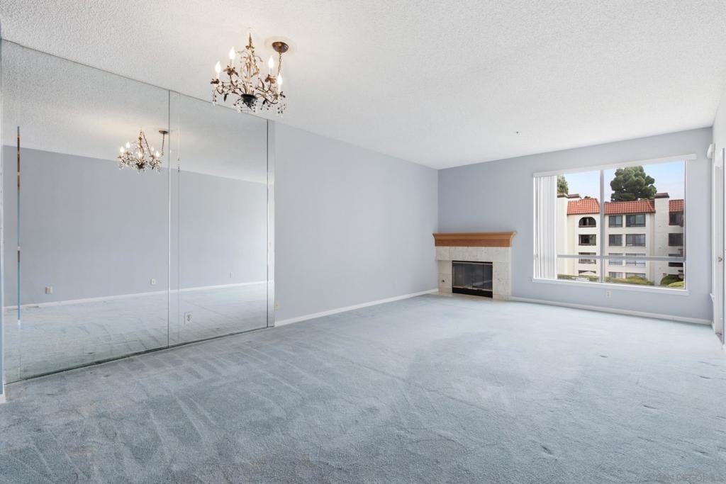 5805 Friars 2308