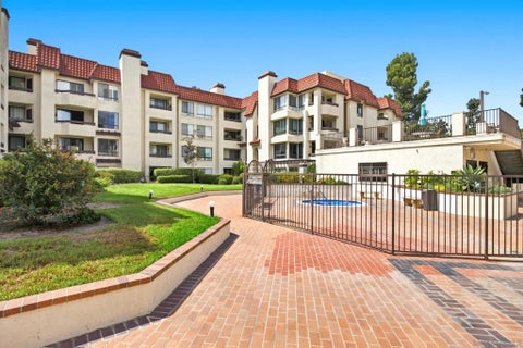 Photo of 5805 Friars RD #2308, San Diego, CA 92110 (MLS # 260022483SD)