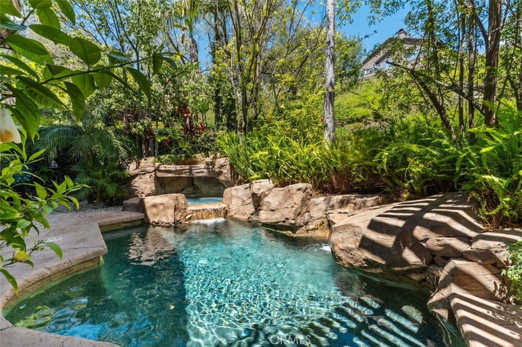 21792 Hermosa Lane