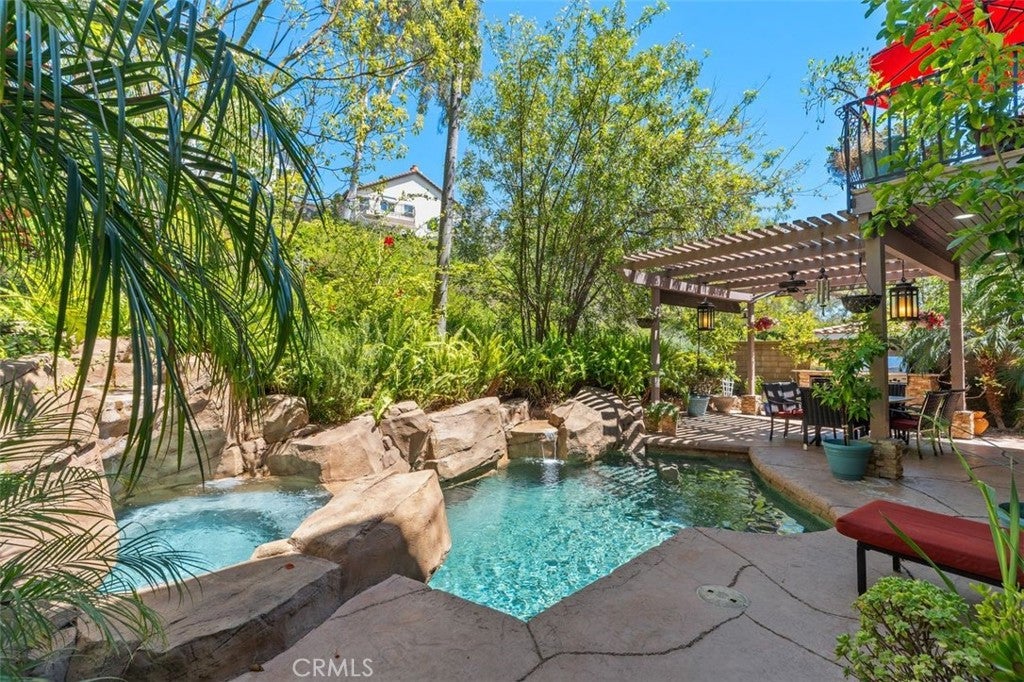 21792 Hermosa Lane