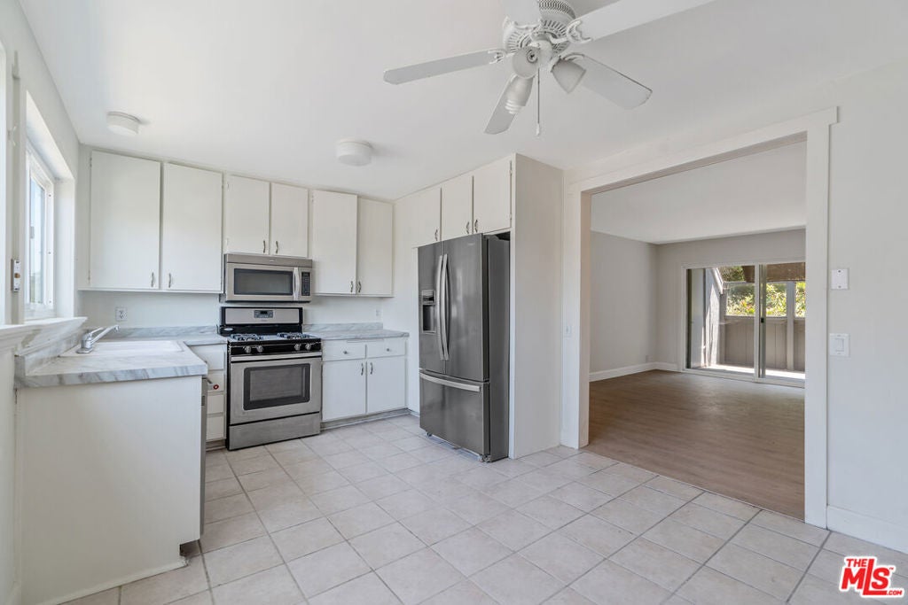 64 Eagle 34, Irvine CA 92604 - Photo 8
