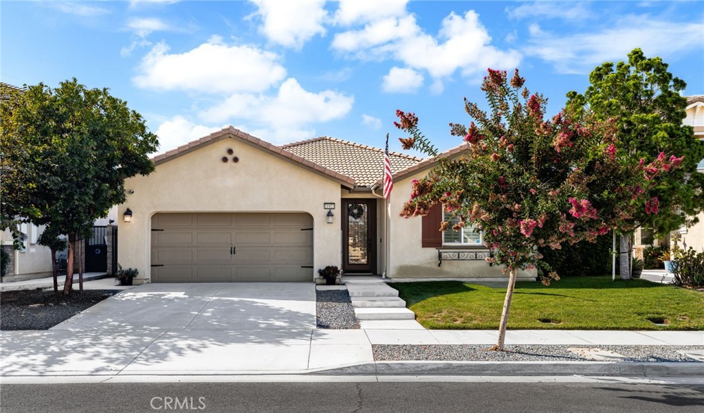 Welcome to 11923 Meander Way, located in the sought-after Riverbend Community of Jurupa Valley. This single-story home features 4 bedrooms and 2 bathrooms, offering a comfortable and functional layout. The community provides scenic walking and horse trails, preserved wetlands, and the beautiful Goose Creek Golf Course nearby. A newly built park and biking trails add to the outdoor lifestyle Riverbend is known for. The location is ideal—just minutes from shopping and dining at Eastvale Gateway, Ontario Mills, Victoria Gardens, Tyler Galleria, and more, with Costco and 99 Ranch Market close by. Families will appreciate the award-winning Corona-Norco Unified School District, including Eleanor Roosevelt High School and River Heights Middle School. Opportunities like this in Riverbend are rare—don’t miss your chance to make this home yours.