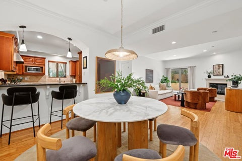 Photo of 1511 Camden Avenue #103, Los Angeles, CA 90025 (MLS # 26986453)