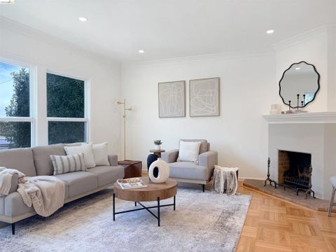 Photo of 982 Teresita Blvd BLVD, San Francisco, CA 94127 (MLS # 41146198)