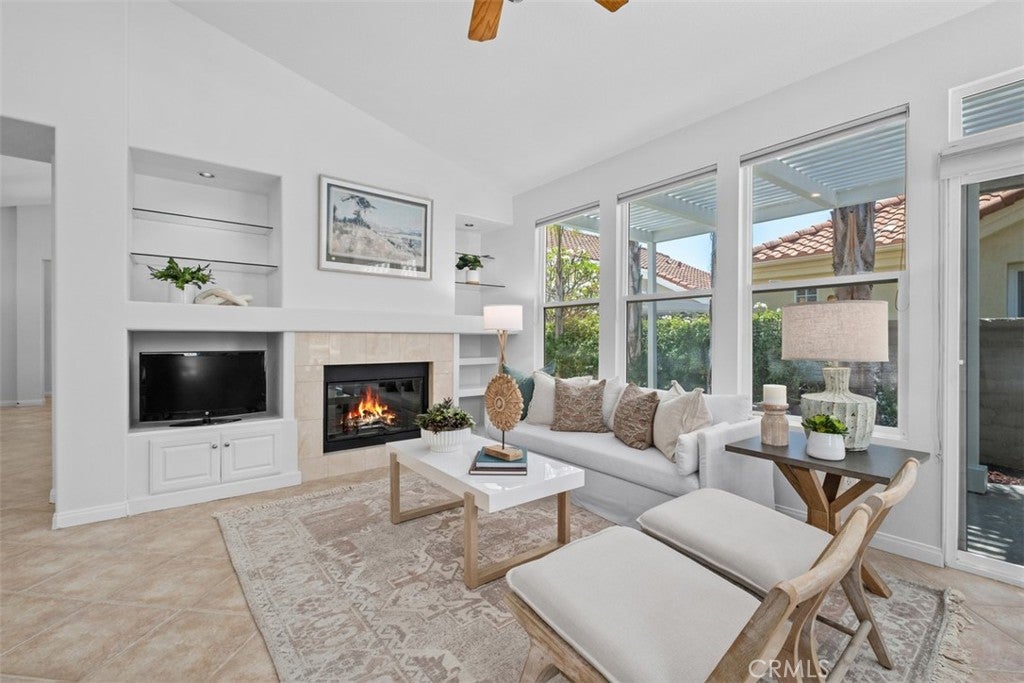 21191 Mazatlan, Mission Viejo CA 92692 - Photo 10