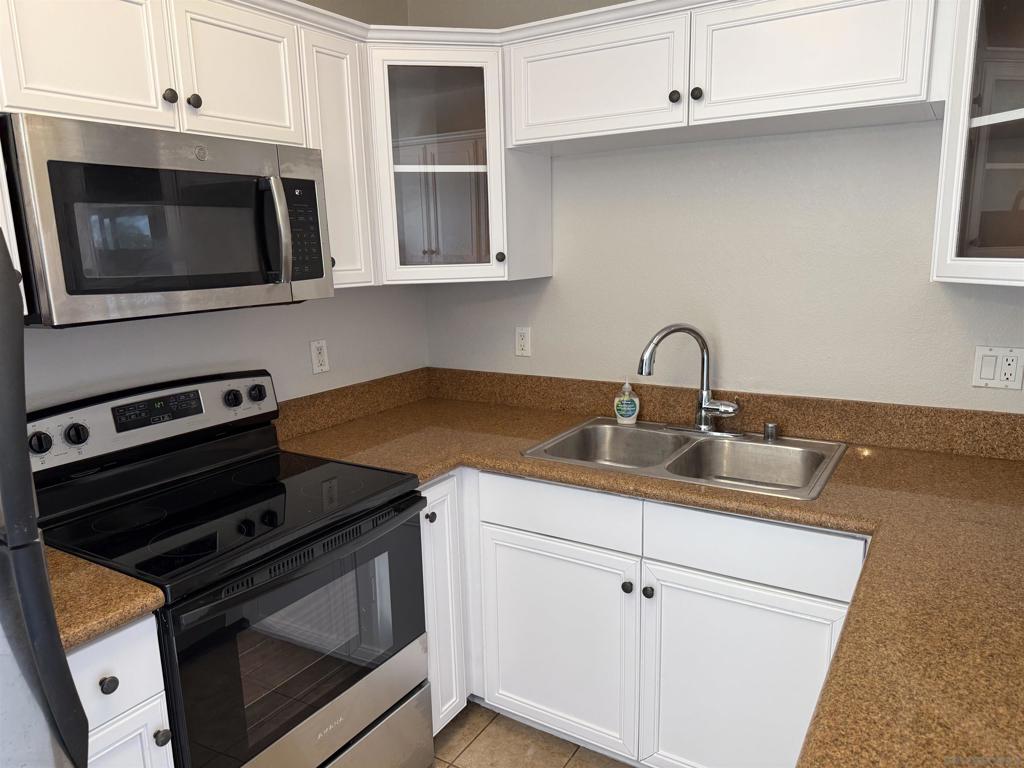 6666 Beadnell Way 15