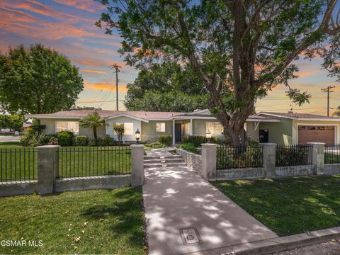 582 El Lado Drive Simi Valley CA 93065
