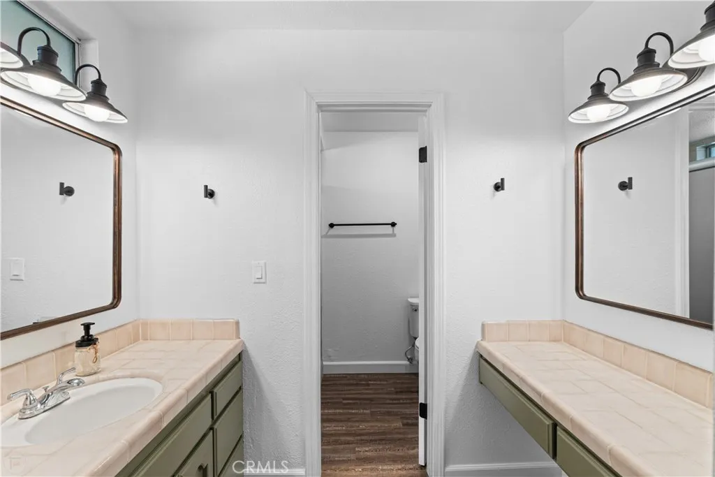 Merced, California 95348, United States, 3 Bedrooms Bedrooms, ,2 BathroomsBathrooms,Residential,Active,215097