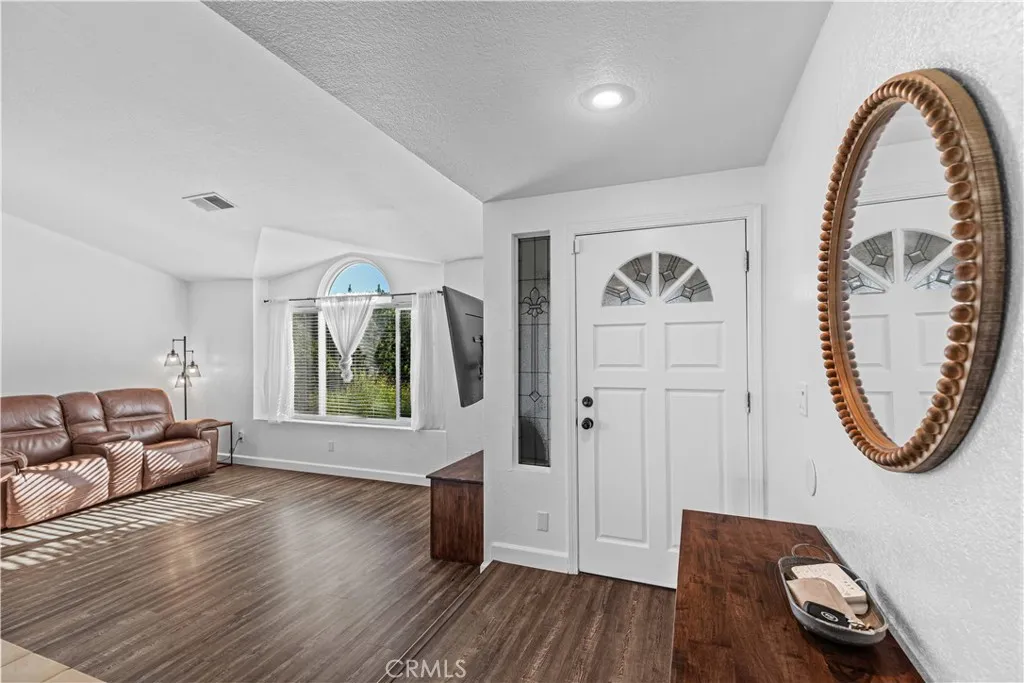 Merced, California 95348, United States, 3 Bedrooms Bedrooms, ,2 BathroomsBathrooms,Residential,Active,215097