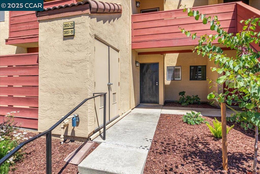 This inviting first floor condo offers the perfect blend of comfort and convenience with 796 square feet of well-designed living space. This single-bedroom, single-bathroom unit is thoughtfully designed to maximize space and functionality. Updated kitchen with quartz counters, private patio, in-unit laundry, community pool, security gate and an ideal location with convenient access to 880 make this unit perfect for the busy professional. Don't miss this one!