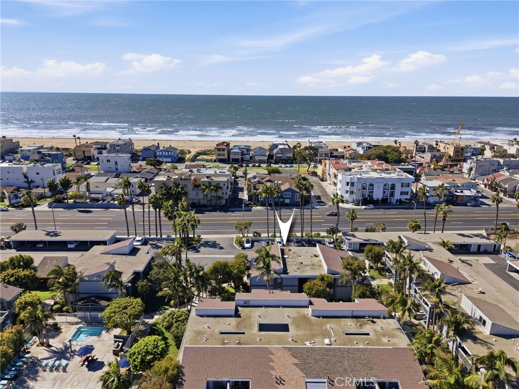 16852 Pacific Coast Highway 104