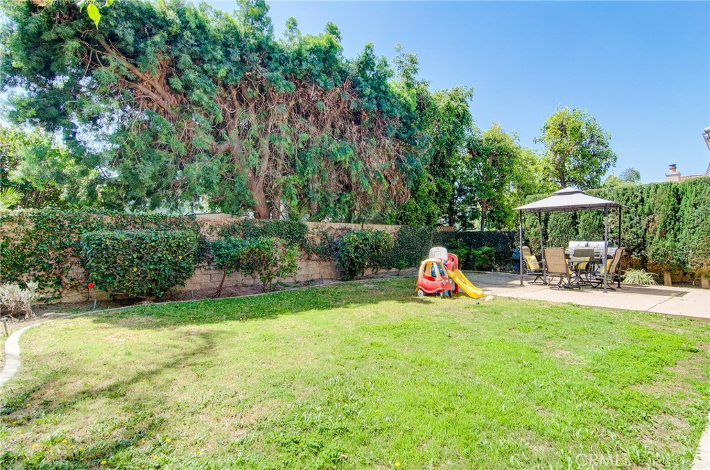 22492 Eloise Drive