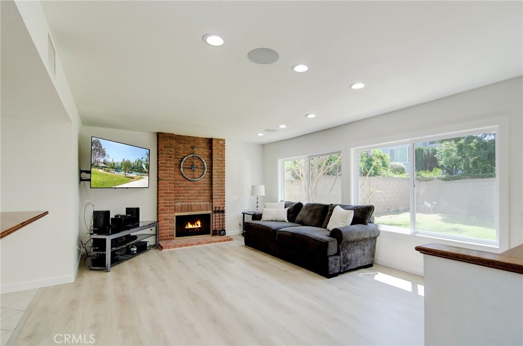 22492 Eloise Drive