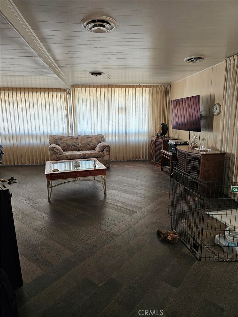 Safari Park (33493) - Manufactured In Park