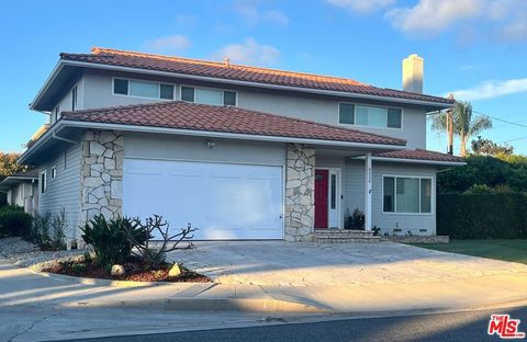 Photo of 4520 Commonwealth Circle, Culver City, CA 90230 (MLS # 26702961)