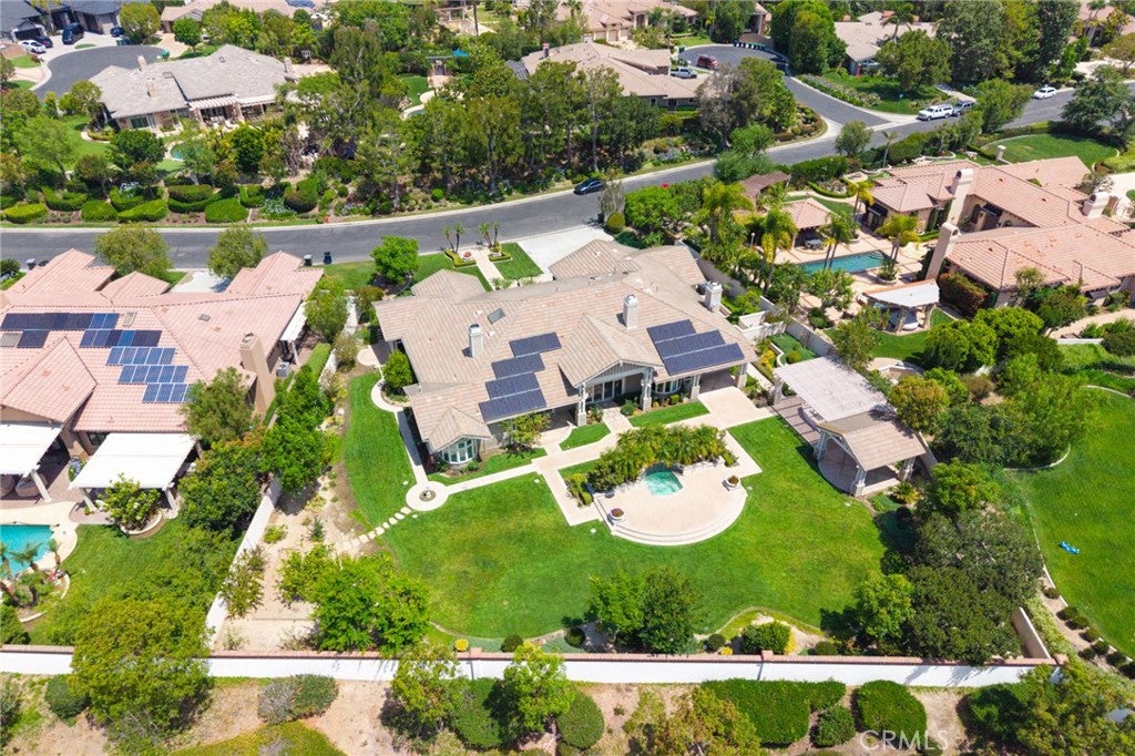 6810 Sycamore Glen