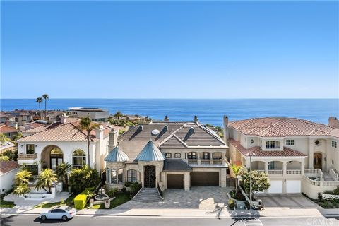 Photo of 31701 Isle Vista Vis, Laguna Niguel, CA 92677 (MLS # OC26105015)