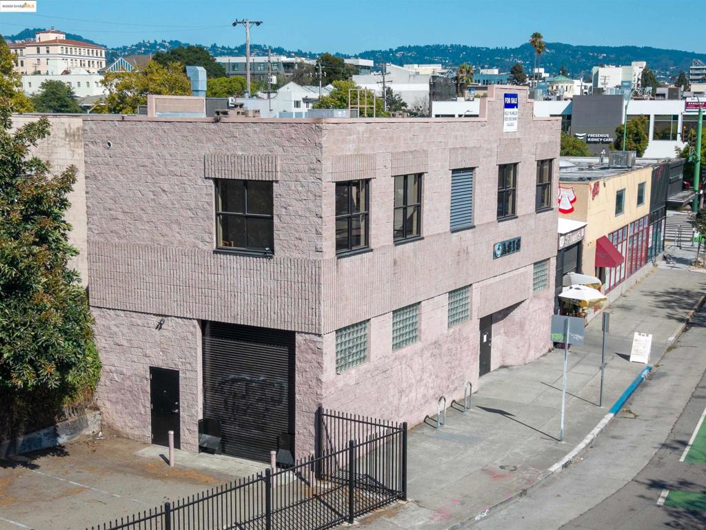 Very well maintained building with easy access to Hwy 24, and I-580. Ideal for owner-user, or investor. On-site gated parking, elevator served, heigh ceilings, good natural light, storage/receiving/work area with rollup door, ample power and plumbing. The first floor features reception/lobby, (5) private exam rooms and (2) lab rooms with sinks and cabinetry, (3) restrooms, (1) shower, open area, and storage/receiving/work area with rollup door. The upper floor features (5) private offices, (2) open areas, kitchen, outdoor patio, wet bar closet, storage room, and (2) restrooms. Currently used by the seller for a health clinic and education. The property will be delivered vacant.