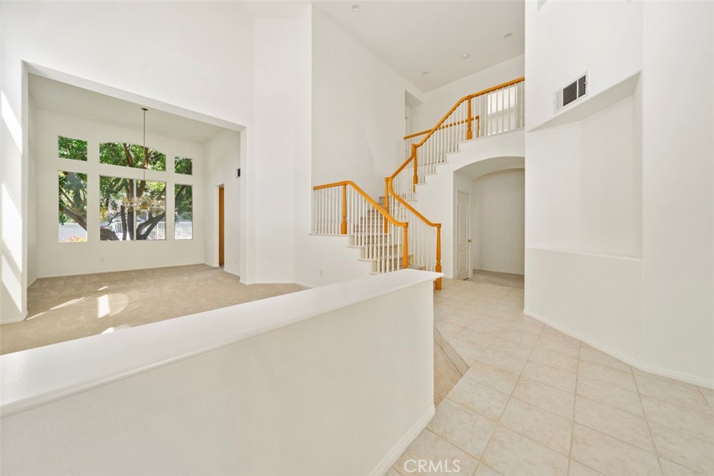 17 Camarin Street