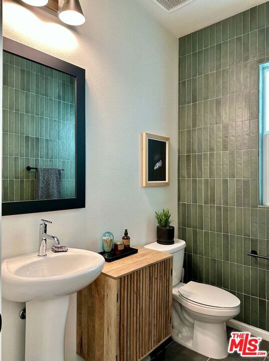 Fivepoint Valencia - Residential