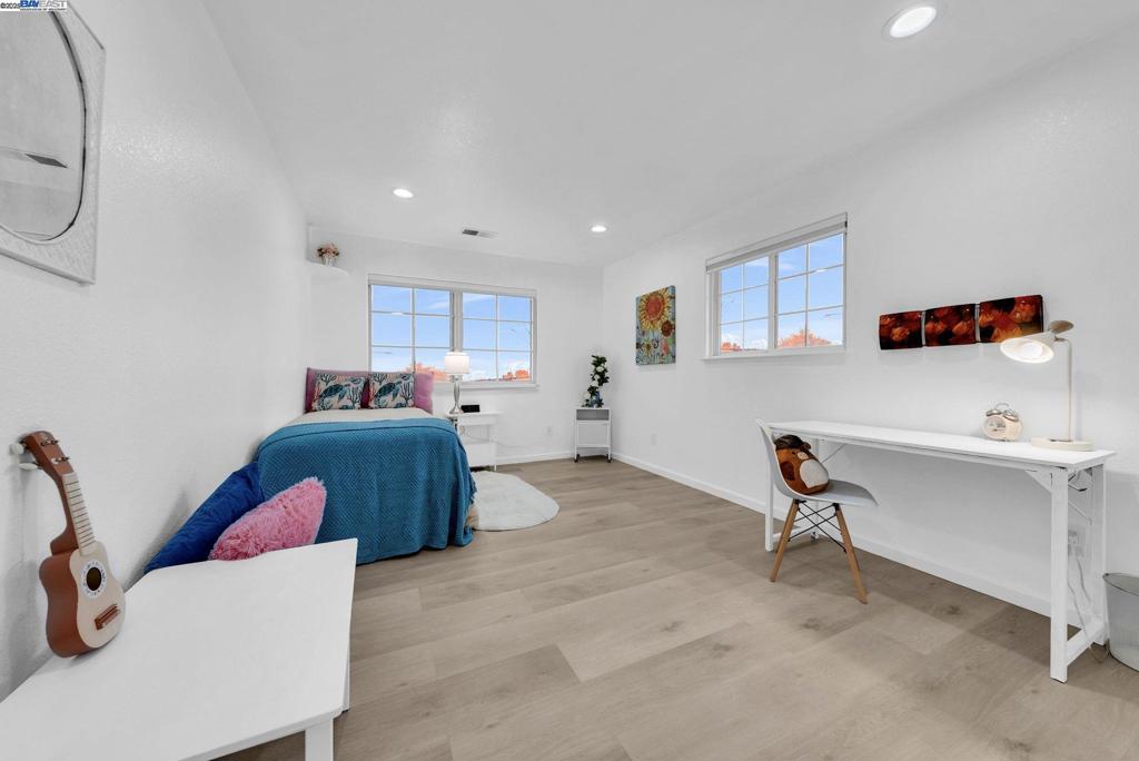 CAMBRIAN - Residential