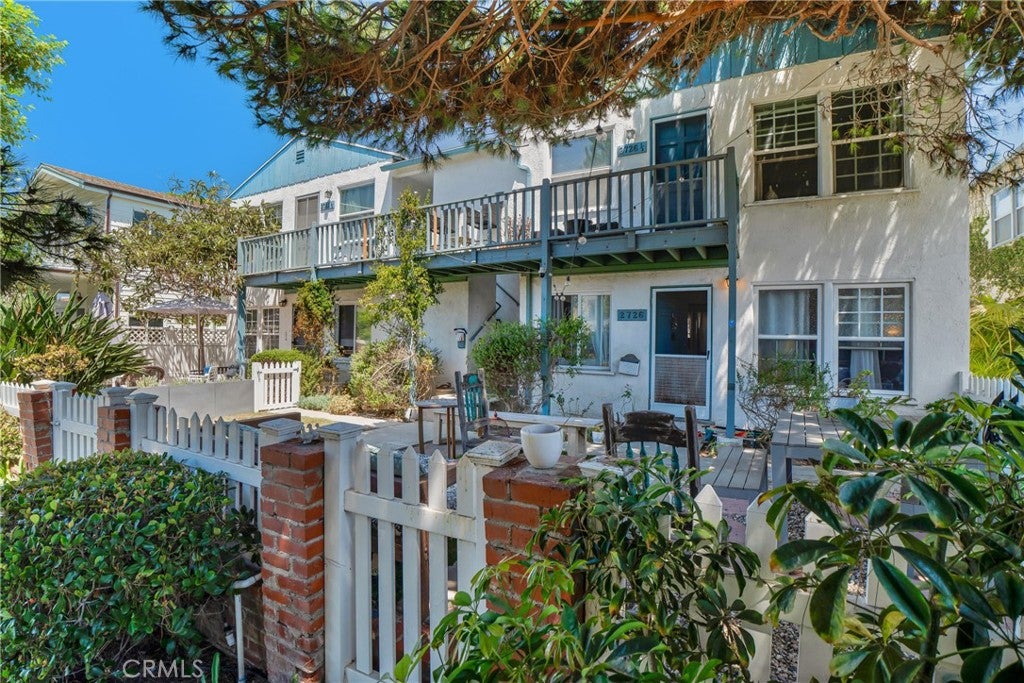 2722 Grand Canal