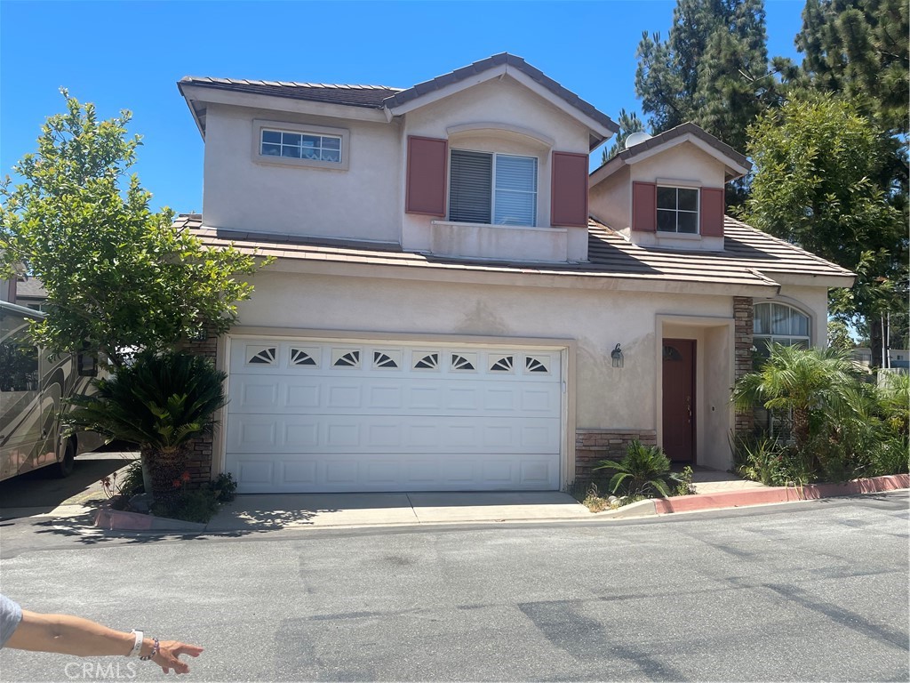 Located in Tustin close to 4th street,and Newport ave all bedrooms up, large 2 car garage. Master bedroom with nice master bath.