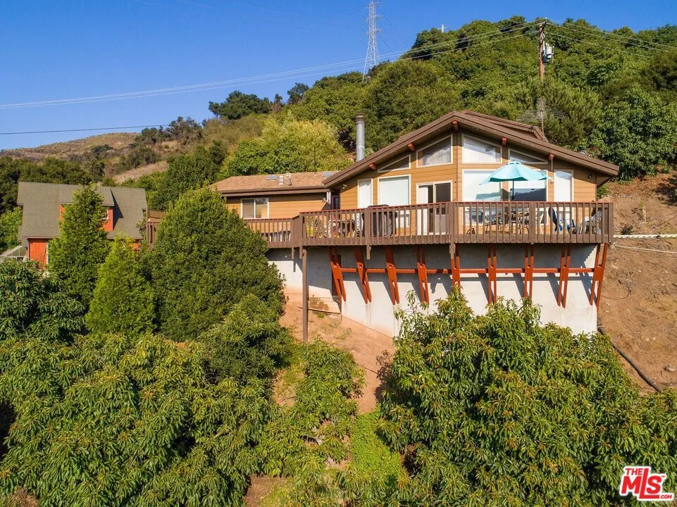 Ventura, California 93001, United States, 3 Bedrooms Bedrooms, ,2 BathroomsBathrooms,Residential,Active,183134