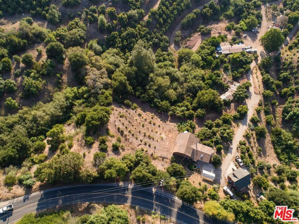 Ventura, California 93001, United States, 3 Bedrooms Bedrooms, ,2 BathroomsBathrooms,Residential,Active,183134