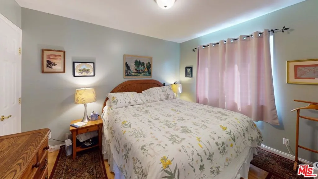 Ventura, California 93001, United States, 3 Bedrooms Bedrooms, ,2 BathroomsBathrooms,Residential,Active,183134