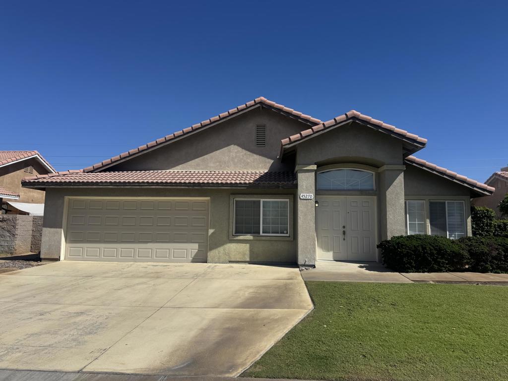 Beautiful North La Quinta Home in an Ideal LocationWelcome to this spacious 4-bedroom, 2-bath home with an additional flex room--perfect for a home office, gym, or playroom. Ideally situated in highly sought-after North La Quinta, this residence offers both comfort and convenience. Enjoy being just a short walk from top-rated schools, nearby parks, and minutes from shopping, dining, and entertainment. This home's central location truly places you in the heart of it all, making it the perfect place to call home.