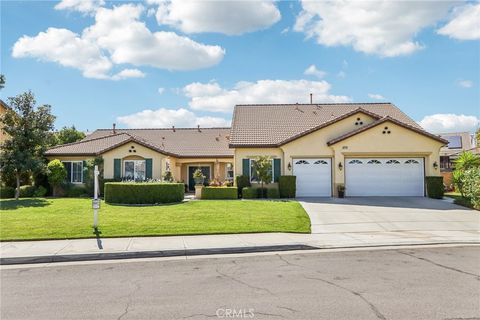 32797 Secretariat Court Menifee CA 92584